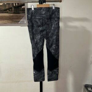 lululemon athletica Black and Gray Textured Leggings